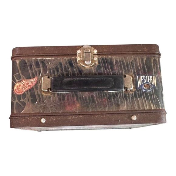 Vintage Detroit Red Wings NHL Metal Lunchbox Handle Distressed Collectible READ - Picture 14 of 16